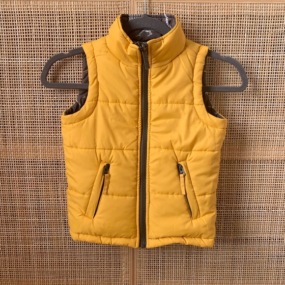 Hatley Reversible Vest - Picture 1 of 4